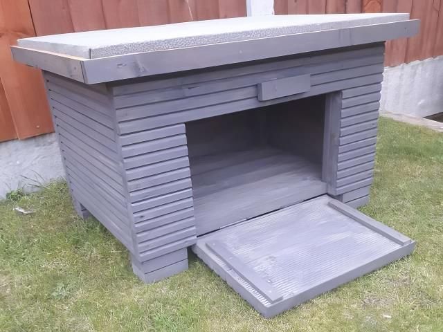 Tortoise House / Small Animal House