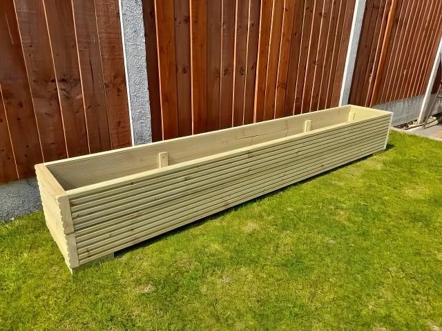 Medium Trough Planter 200cm